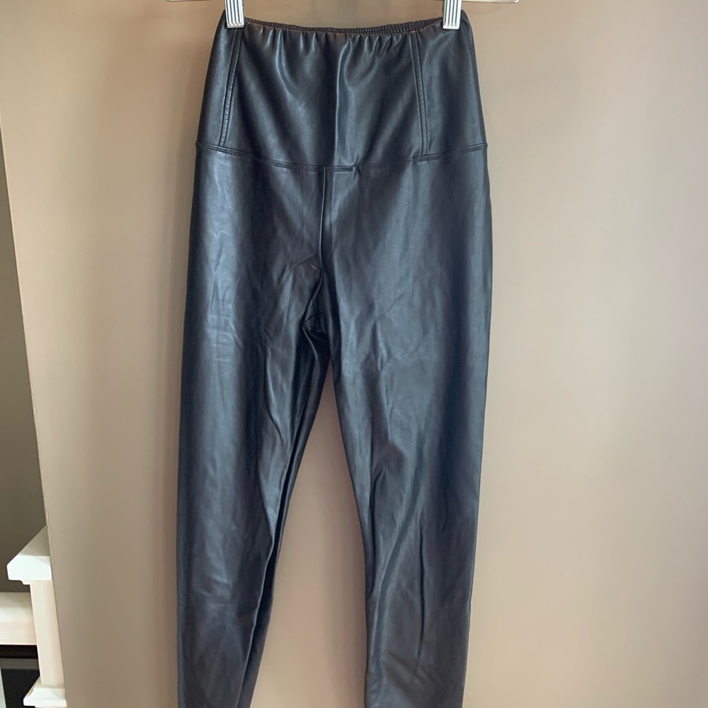 Aritzia High Waisted black leather leggings